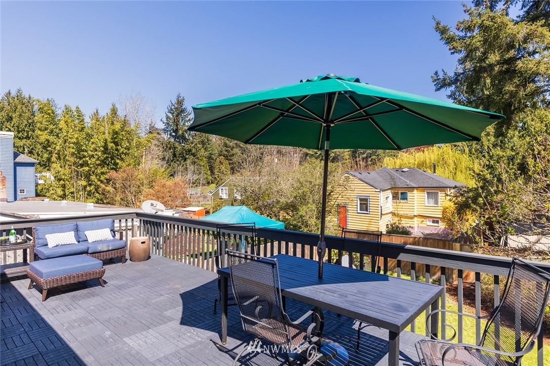 9232 Sand Point Way Northeast Seattle, WA 98115 - Photo 21 of 40 Gallery Image 21