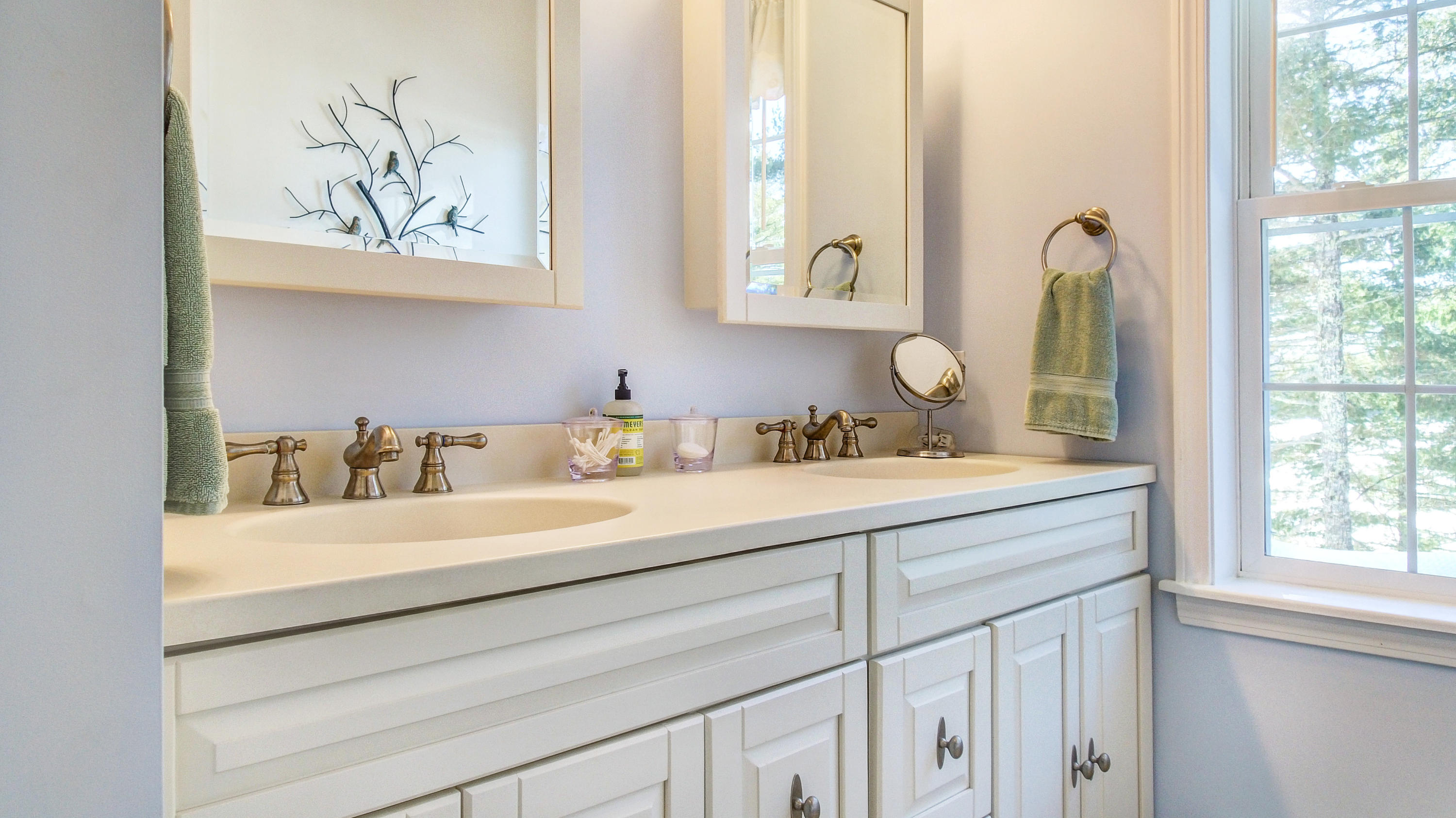 128 Birch Point Road Dedham, ME 04429 - Photo 25 of 43 2nd Floor Full Bath 1