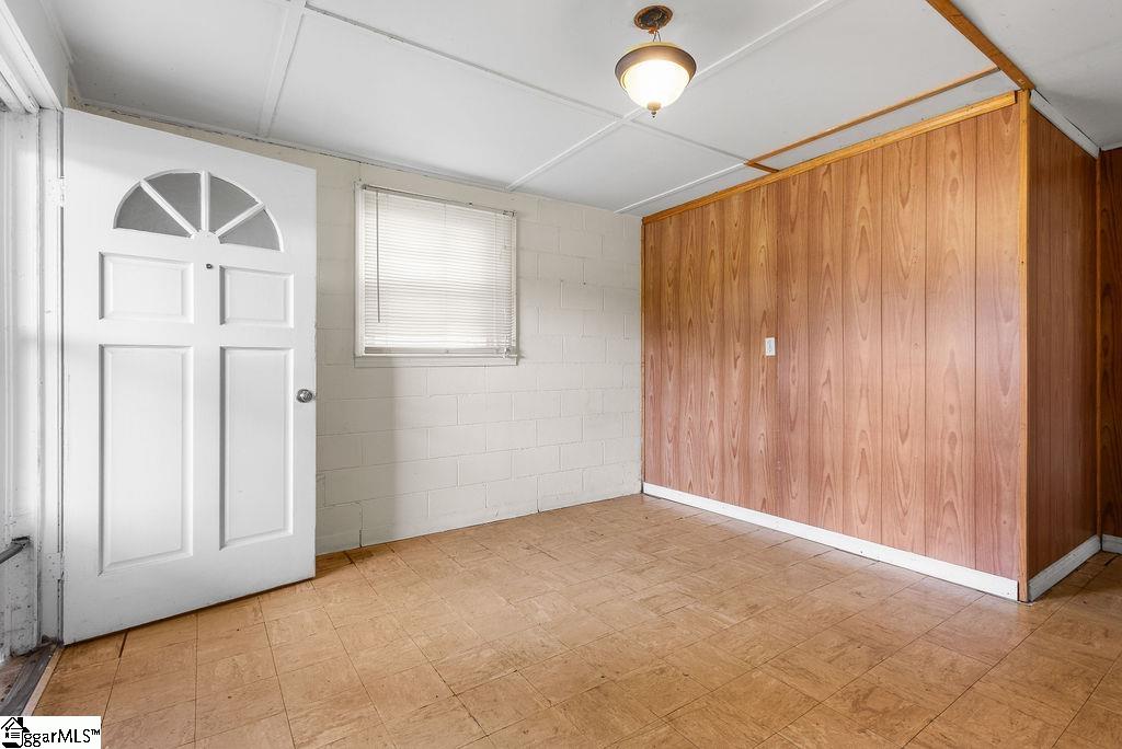 100 Spring Street Easley, SC 29640 - Photo 17 of 34 Gallery Image 17