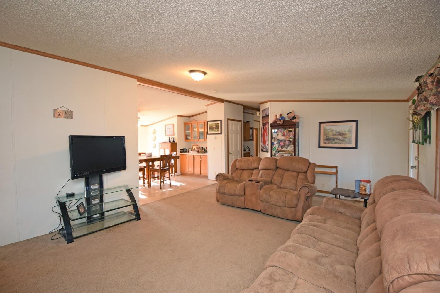 856 Hopewell Road Felicity, OH 45120 - Photo 4 of 36 Gallery Image 4