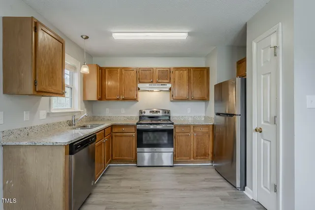 $249,000 | 1202 Sumac Circle, Zebulon, NC 27597