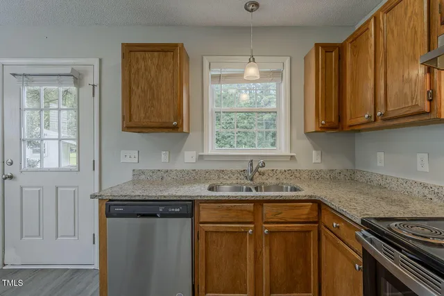 $249,000 | 1202 Sumac Circle, Zebulon, NC 27597