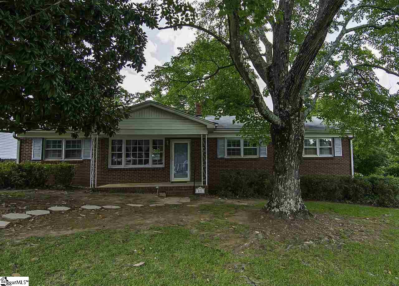 403 Garrett Street Fountain Inn, SC 29644 - Photo 11 of 35 Gallery Image 11