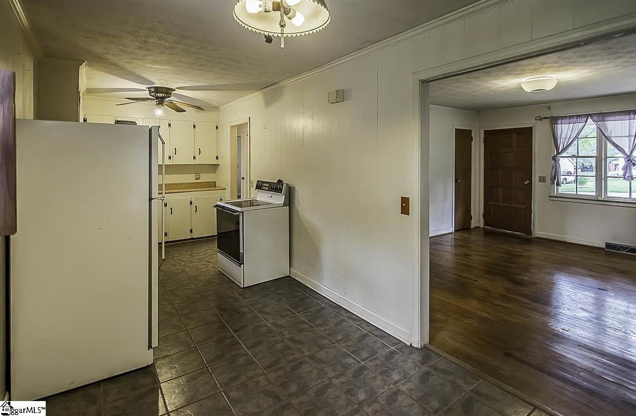 403 Garrett Street Fountain Inn, SC 29644 - Photo 16 of 35 Gallery Image 16