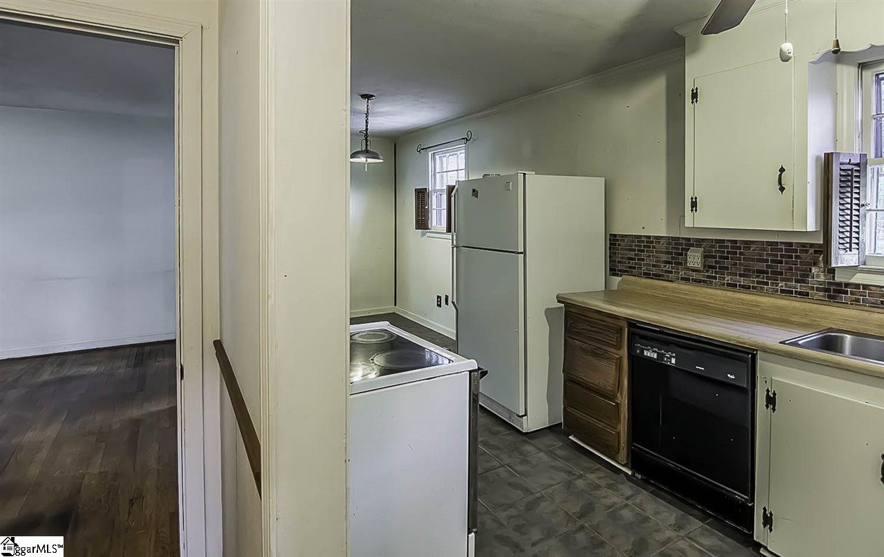 403 Garrett Street Fountain Inn, SC 29644 - Photo 19 of 35 Gallery Image 19
