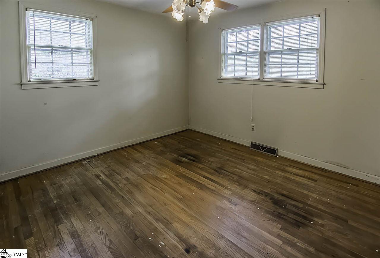 403 Garrett Street Fountain Inn, SC 29644 - Photo 24 of 35 Gallery Image 24