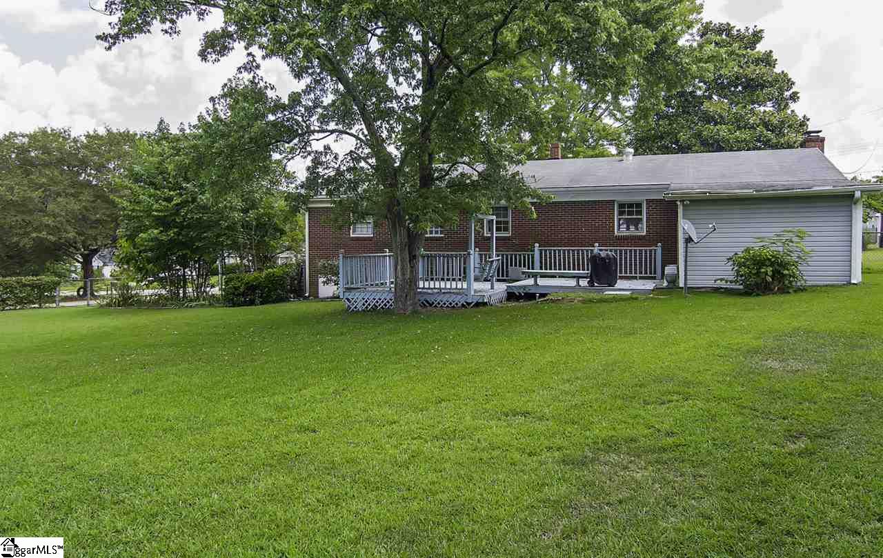 403 Garrett Street Fountain Inn, SC 29644 - Photo 5 of 35 Gallery Image 5
