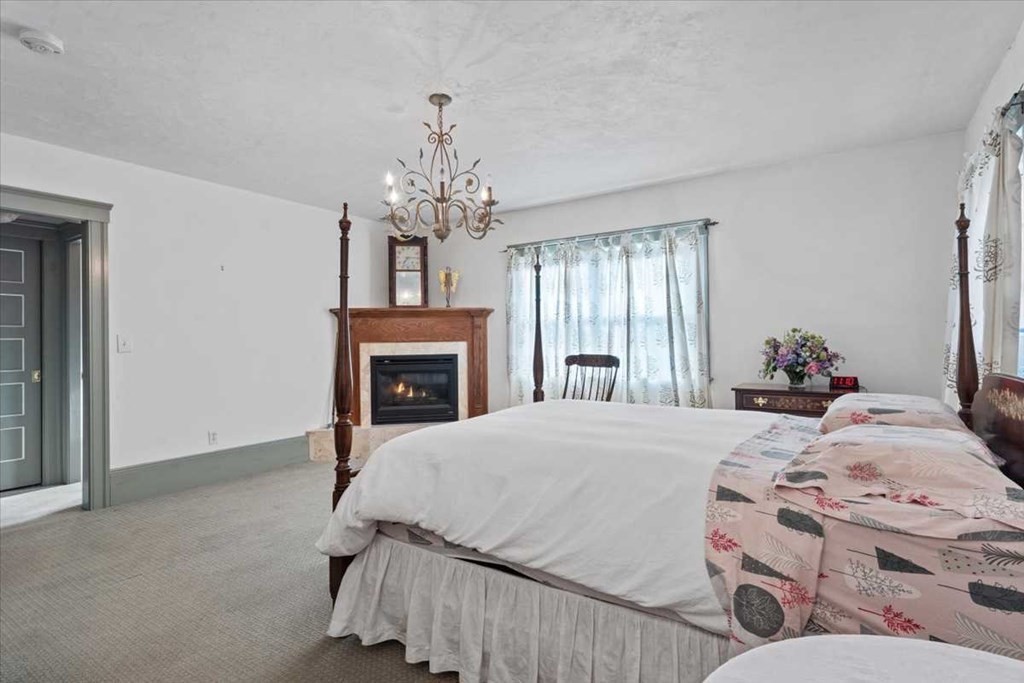 18 Robertson Road Worcester, MA 01602 - Photo 24 of 42 Gallery Image 24