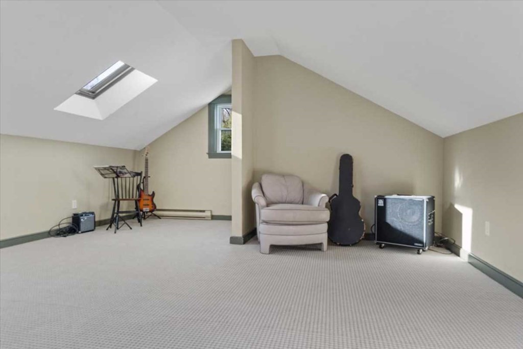 18 Robertson Road Worcester, MA 01602 - Photo 34 of 42 Gallery Image 34