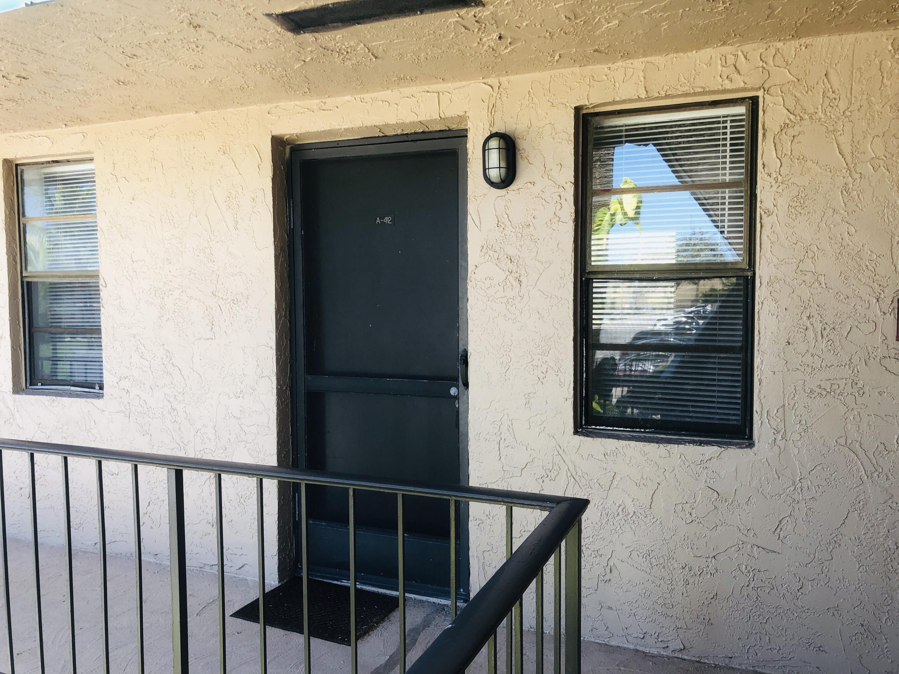 1021 Southeast Monterey Road, Unit 142 Stuart, FL 34994 - Photo 2 of 18 IMG_7357