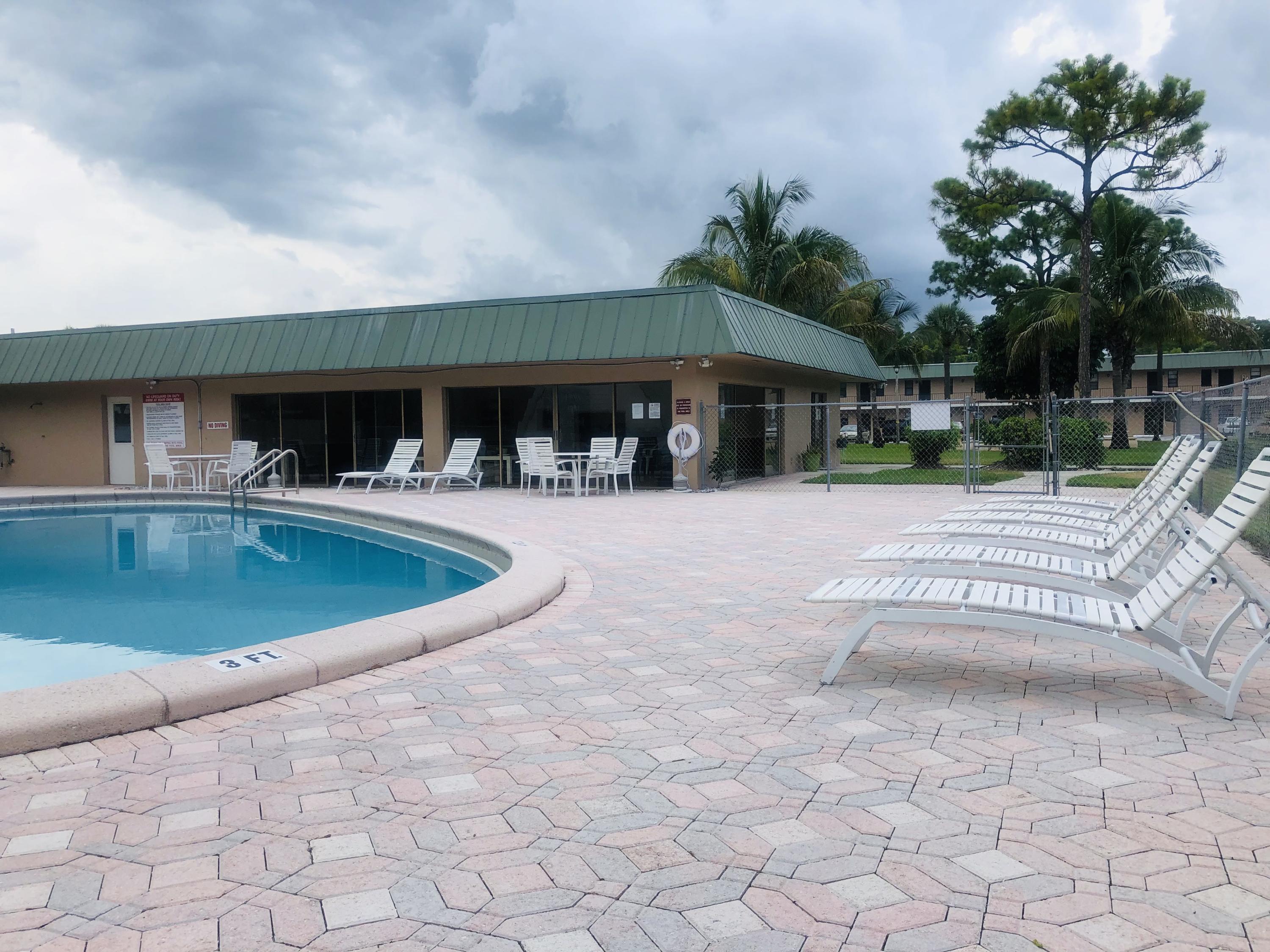 1021 Southeast Monterey Road, Unit 142 Stuart, FL 34994 - Photo 8 of 18 IMG_3905