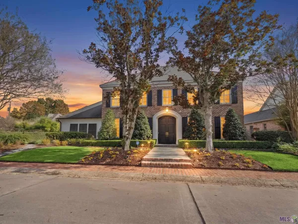 $1,195,000 | 2125 Rue Bienvenue, Baton Rouge, LA 70809