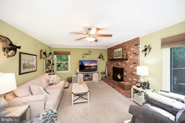 $579,900 | 10415 Shaw Drive, Spotsylvania, VA 22553