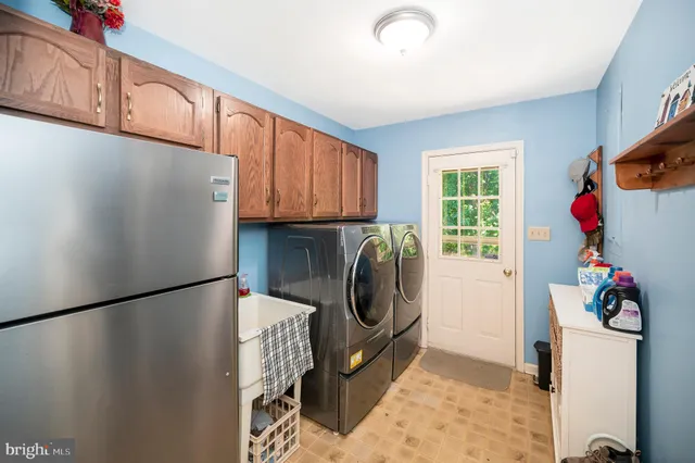 $579,900 | 10415 Shaw Drive, Spotsylvania, VA 22553