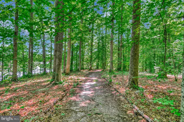 $579,900 | 10415 Shaw Drive, Spotsylvania, VA 22553