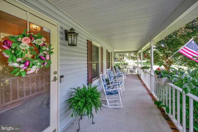 $579,900 | 10415 Shaw Drive, Spotsylvania, VA 22553