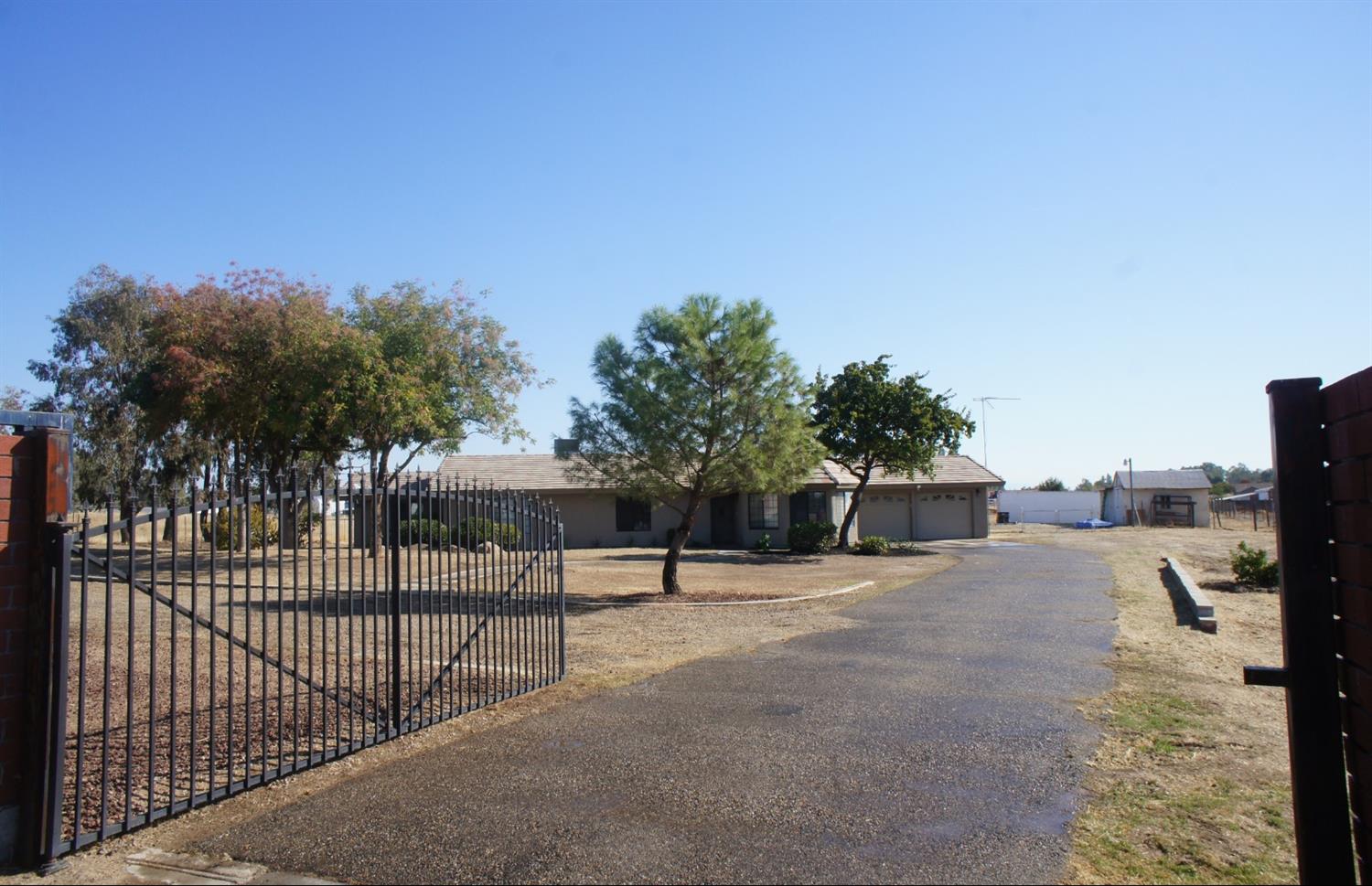 17137 Anaconda Road Madera, CA 93636 - Photo 24 of 31 Gallery Image 24