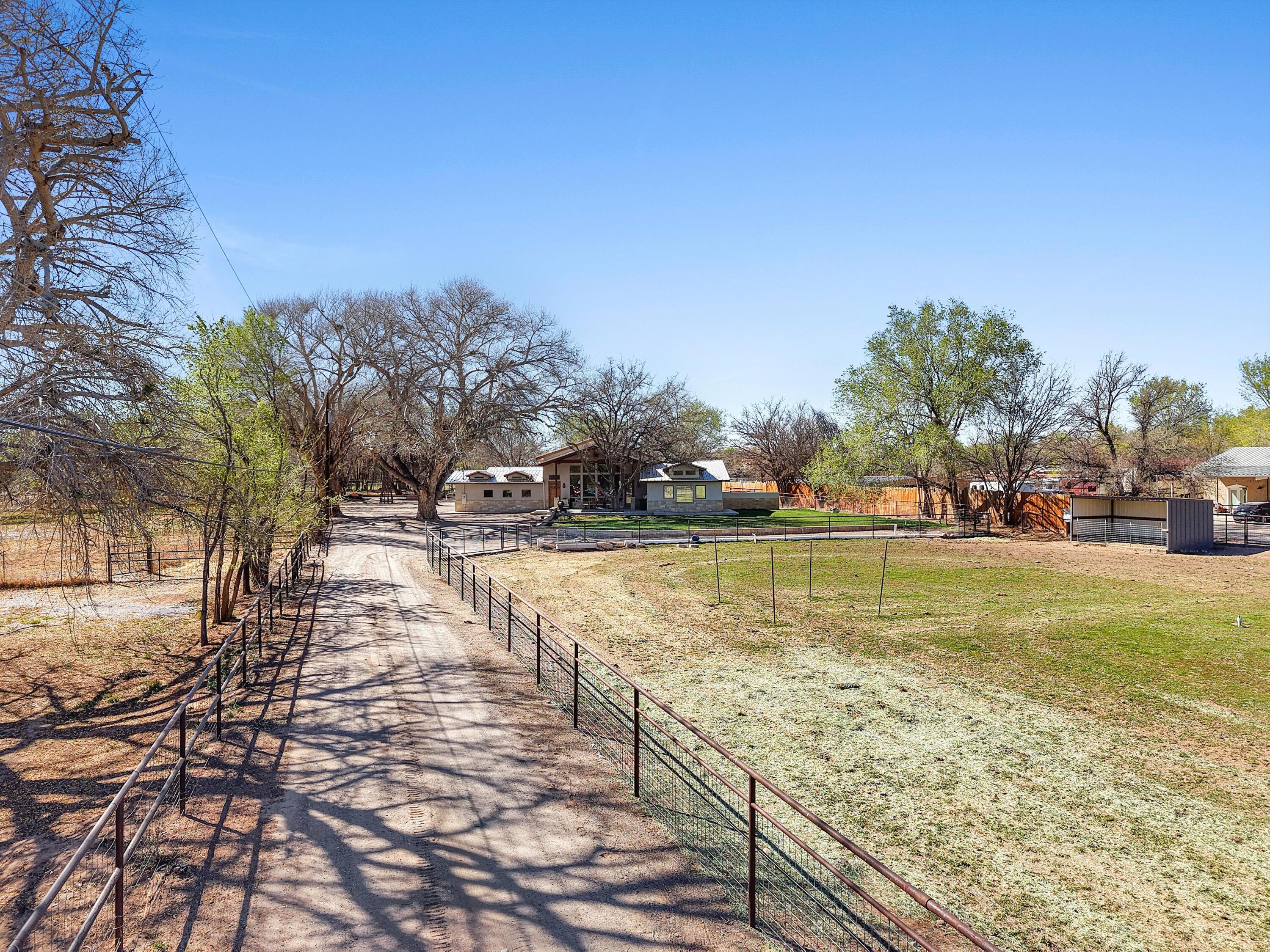 6735 Corrales Road Corrales, NM 87048 - Photo 4 of 130 Gallery Image 4