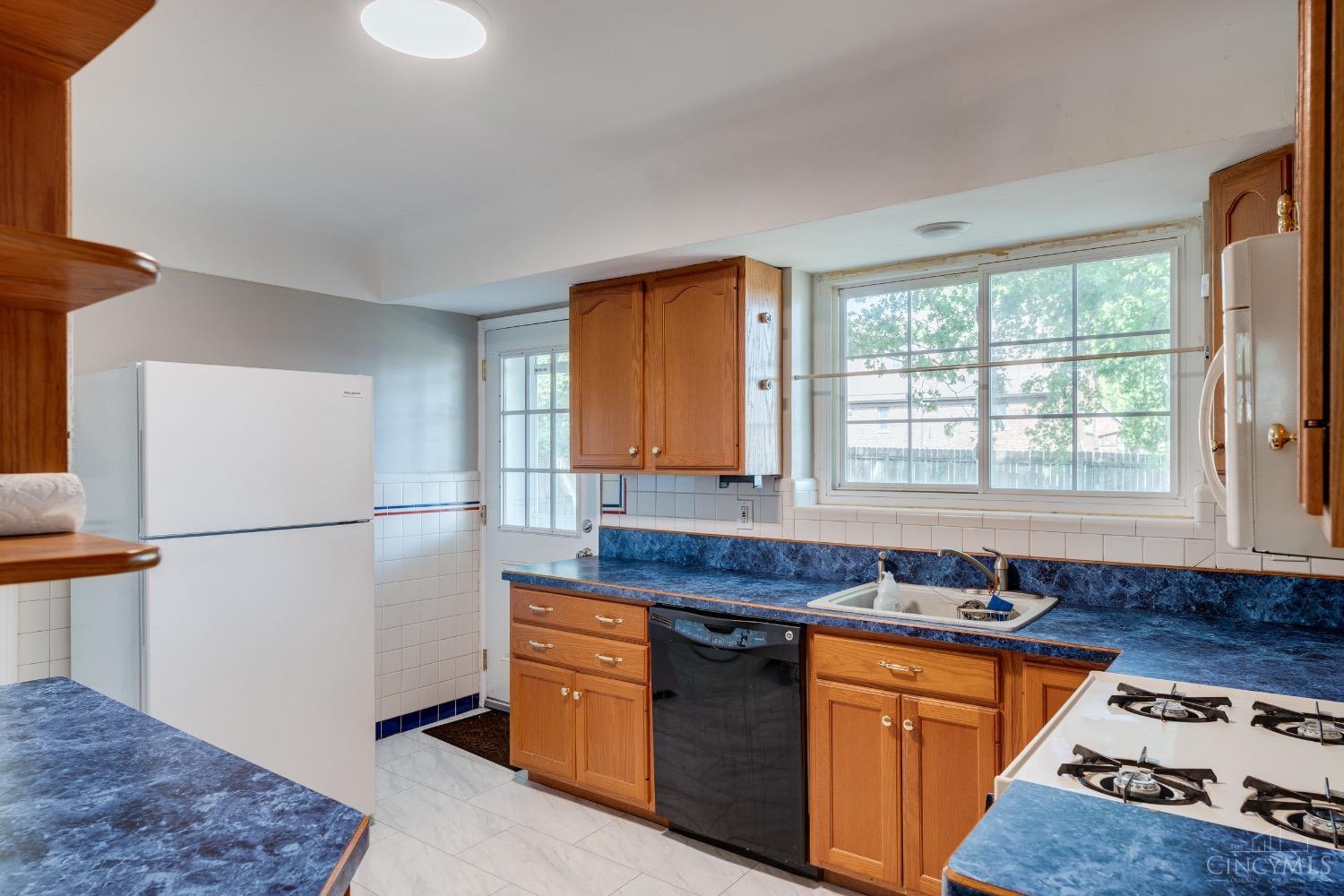 3240 Werk Road Cincinnati, OH 45211 - Photo 14 of 28 Gallery Image 14