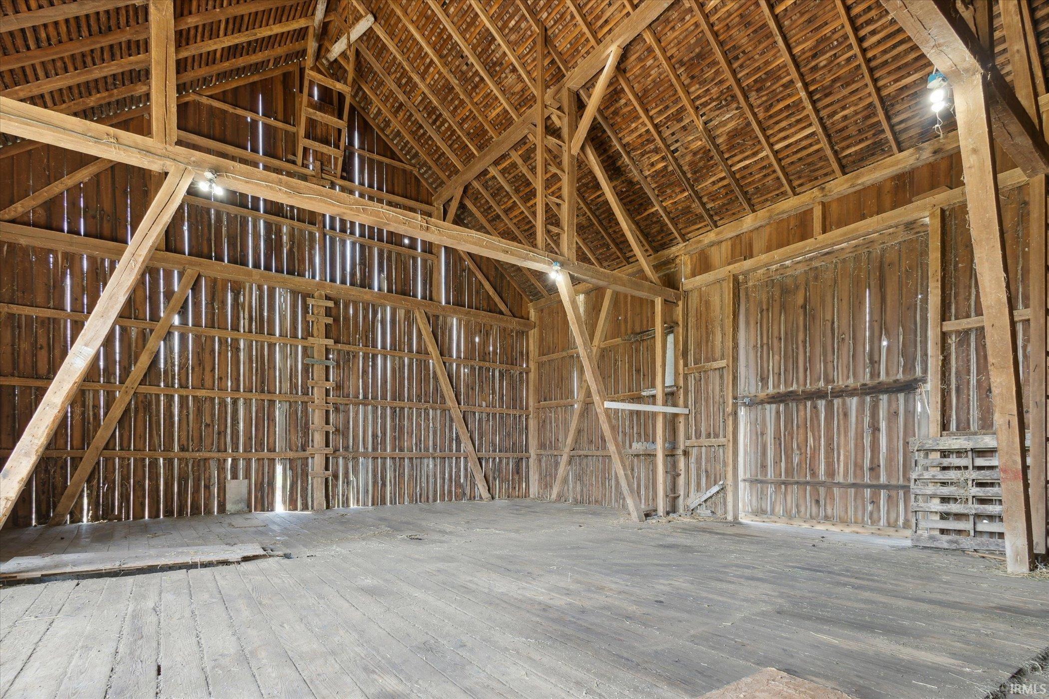 65639 Maple Road Lakeville, IN 46536 - Photo 29 of 35