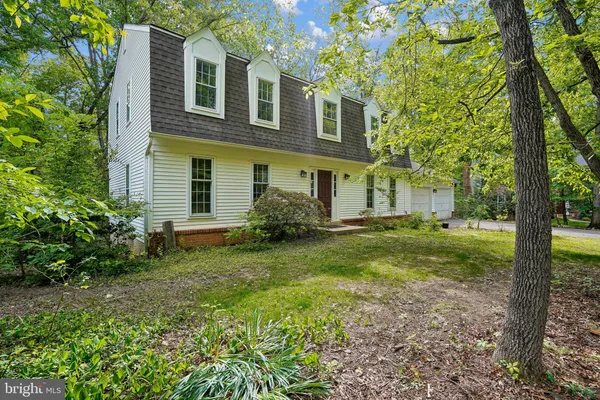 $813,800 | 10802 Dayflower Court, Reston, VA 20191