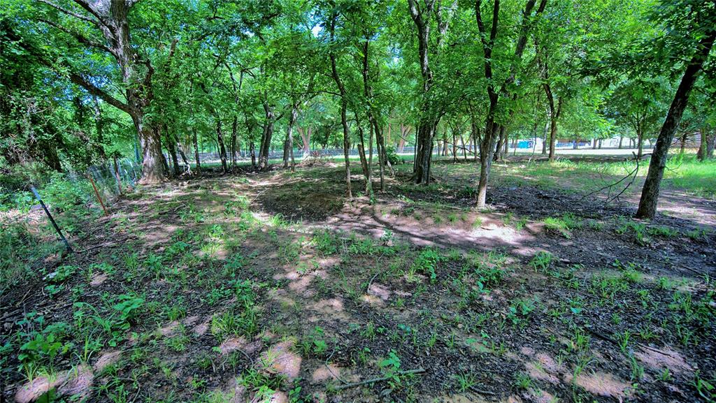 523 Billy Road Bowie, TX 76230 - Photo 21 of 35