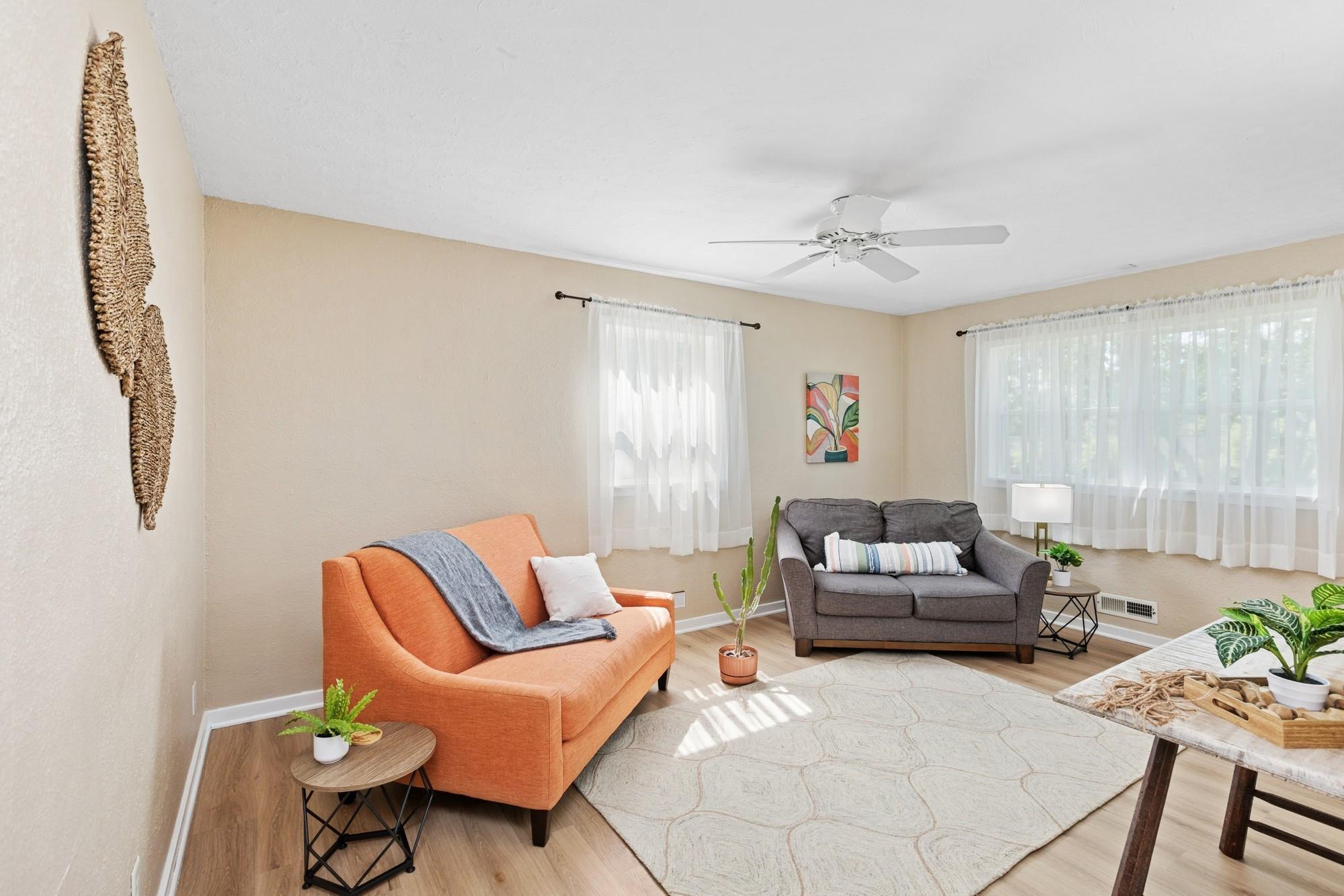 1624 Old Hudson Road St. Paul, MN 55106 - Photo 8 of 25 Gallery Image 8