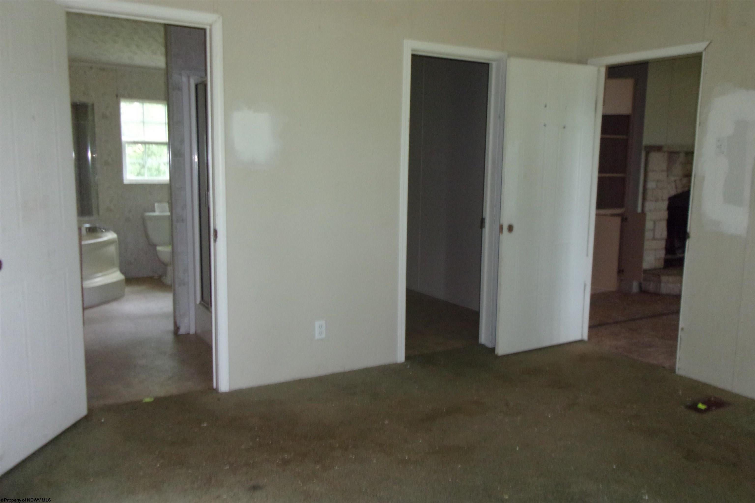424 Indian Rock Road Reedsville, WV 26547 - Photo 12 of 21 Gallery Image 12