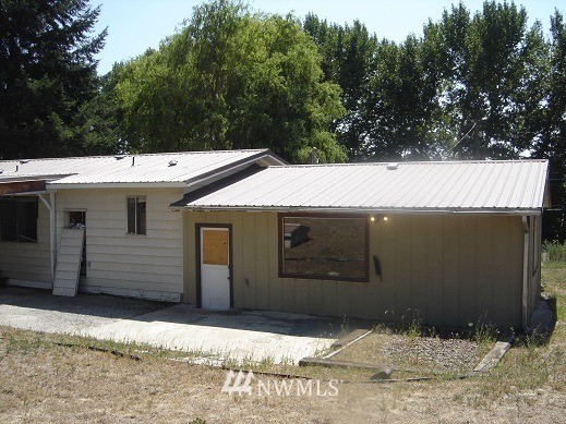 321 Selah Naches Road Selah, WA 98942 - Photo 2 of 6 Gallery Image 2
