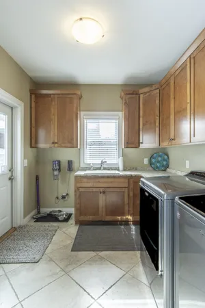 $1,450,000 | 4691 Lakeview Drive, Cushing, MN 56443