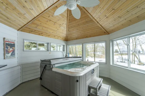 $1,450,000 | 4691 Lakeview Drive, Cushing, MN 56443