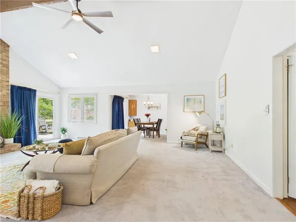 $519,900 | 904 Fairidge Drive, Jamestown, NC 27282