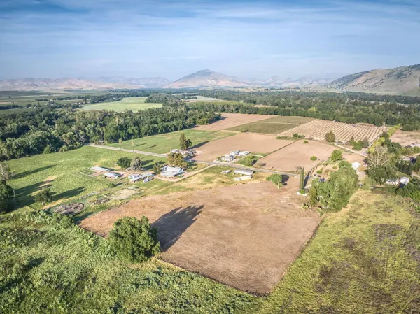 $699,950 | 545 North Rio Vista Avenue, Sanger, CA 93657