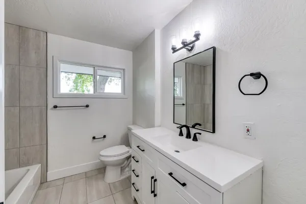 $699,950 | 545 North Rio Vista Avenue, Sanger, CA 93657