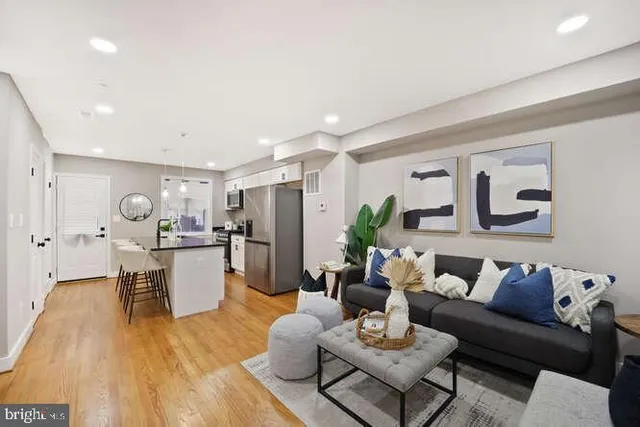 $490,000 | 1632 Ridge Place Southeast, Washington, DC 20020