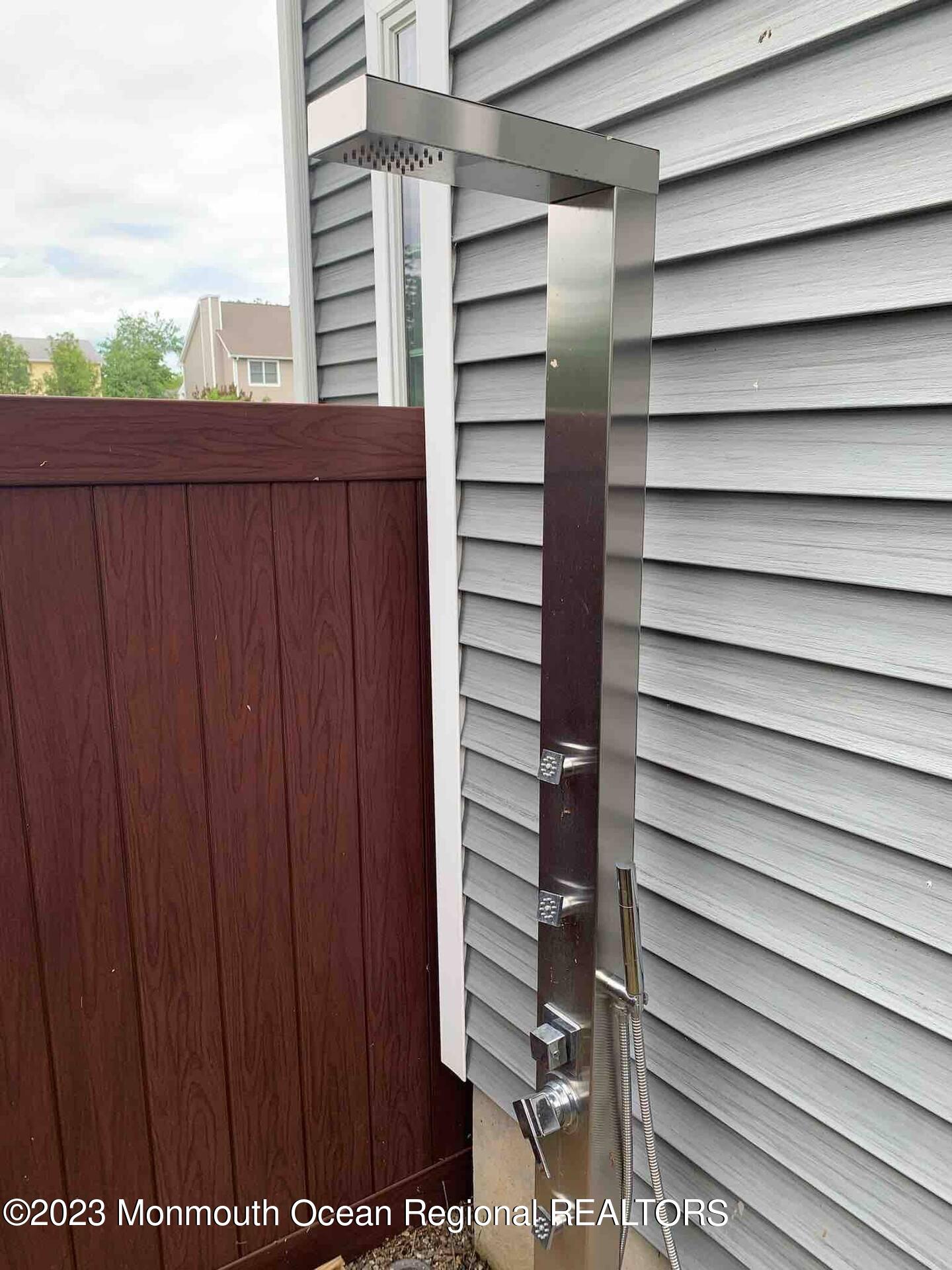 711 Mt Place Point Pleasant, NJ 08742 - Photo 26 of 36 OutdoorShwr