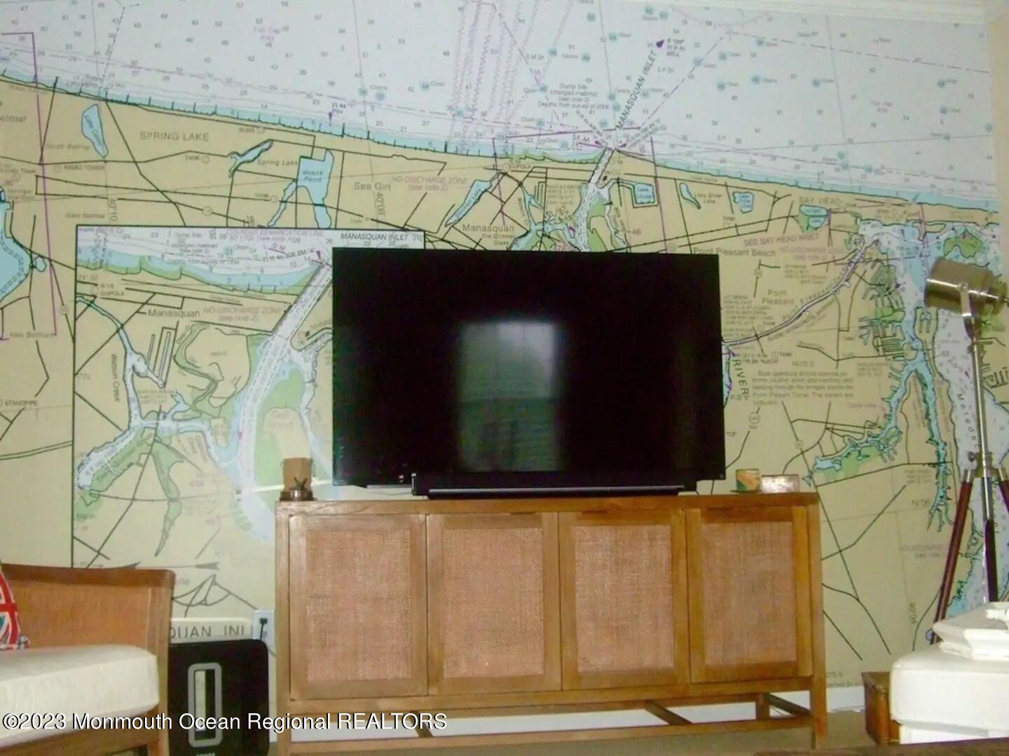 711 Mt Place Point Pleasant, NJ 08742 - Photo 10 of 36 TV