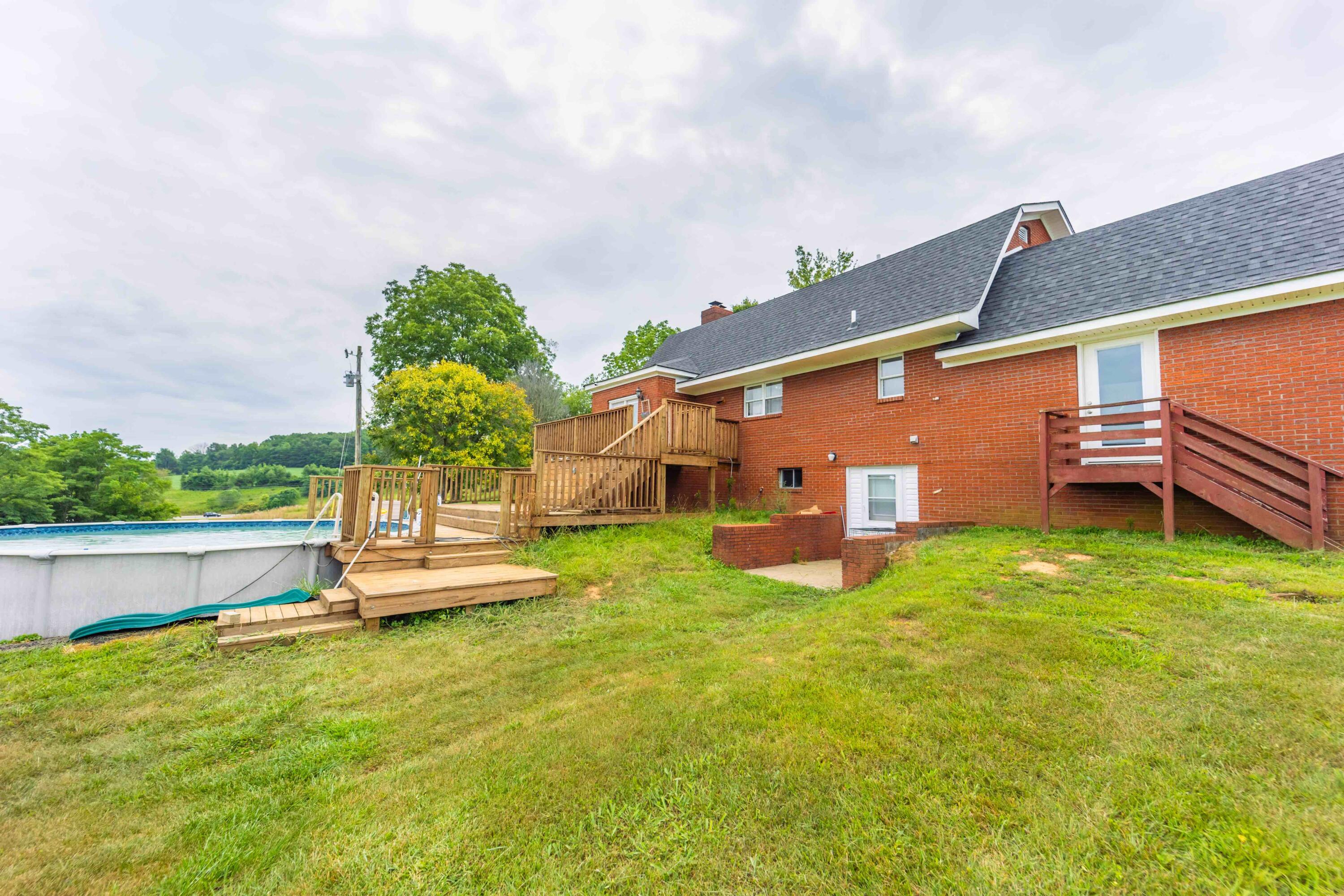 208 West Todd Road Science Hill, KY 42553 - Photo 22 of 75 NJ9A669032