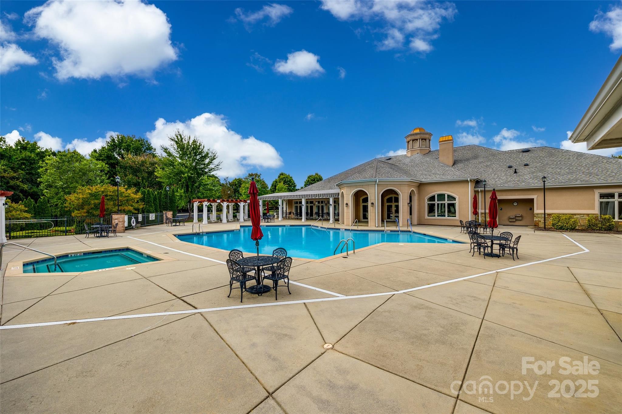 422 Garnet Court Fort Mill, SC 29708 - Photo 38 of 45 a view of a house with a patio