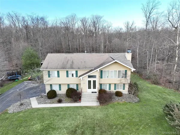$1,299,999 | 9 Aron Court, Spring Valley, NY 10977