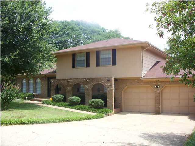 1513 Ridge Point Road Hixson, TN 37343 - Photo 1 of 25 Primary Photo