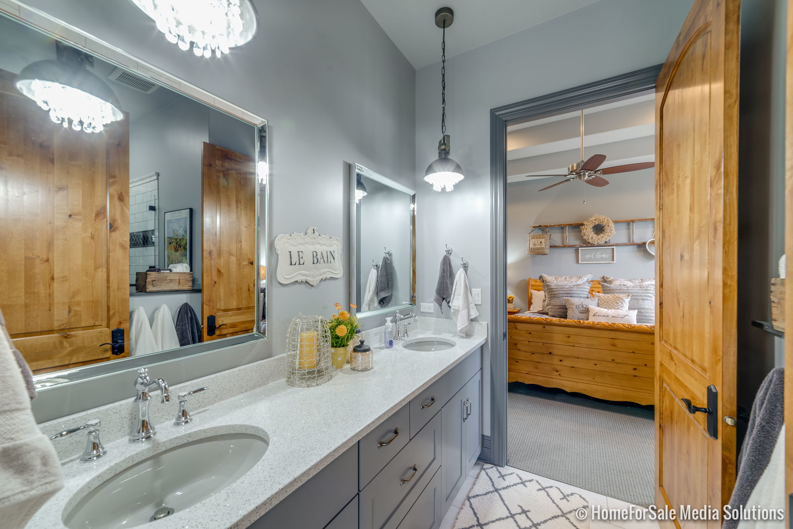 1051 Parkside Road Naperville, IL 60540 - Photo 25 of 52 a bathroom with a tub sink and mirror