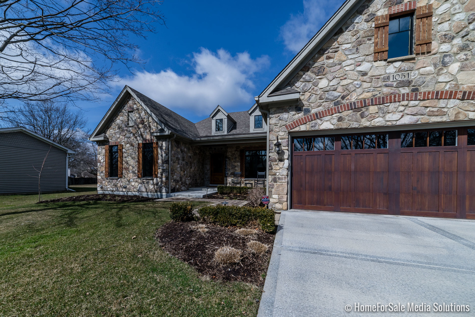 1051 Parkside Road Naperville, IL 60540 - Photo 52 of 52 a view of a house with a garden