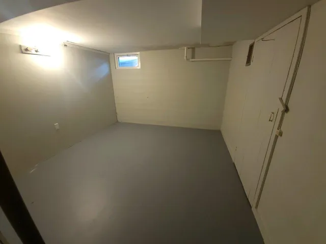 $159,000 | 111 East 21st Street, Wellington, KS 67152