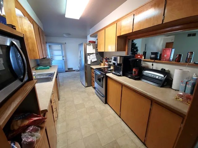 $159,000 | 111 East 21st Street, Wellington, KS 67152