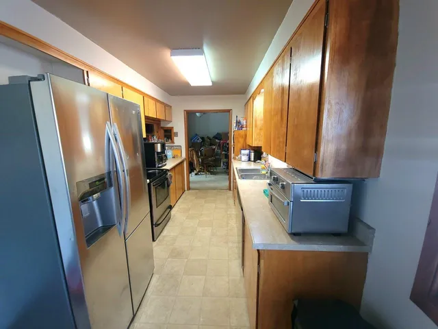 $159,000 | 111 East 21st Street, Wellington, KS 67152