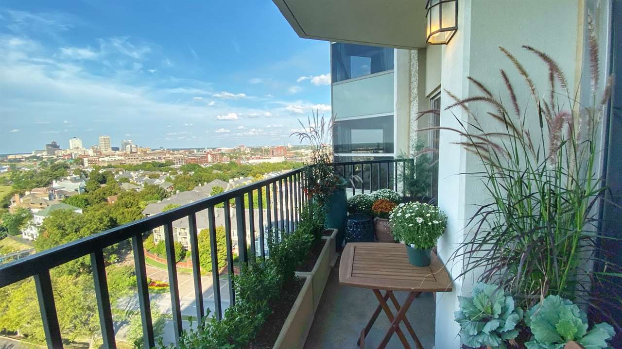 655 Riverside Drive, Unit 1107 Memphis, TN 38103 - Photo 11 of 25