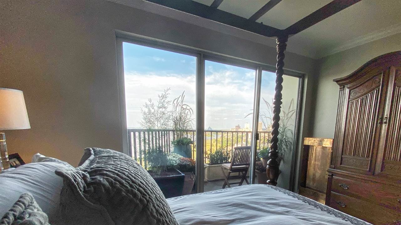 655 Riverside Drive, Unit 1107 Memphis, TN 38103 - Photo 12 of 25