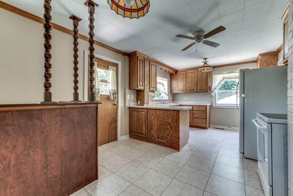 121 Georgia Avenue Oak Ridge, TN 37830 - Photo 10 of 21 Gallery Image 10
