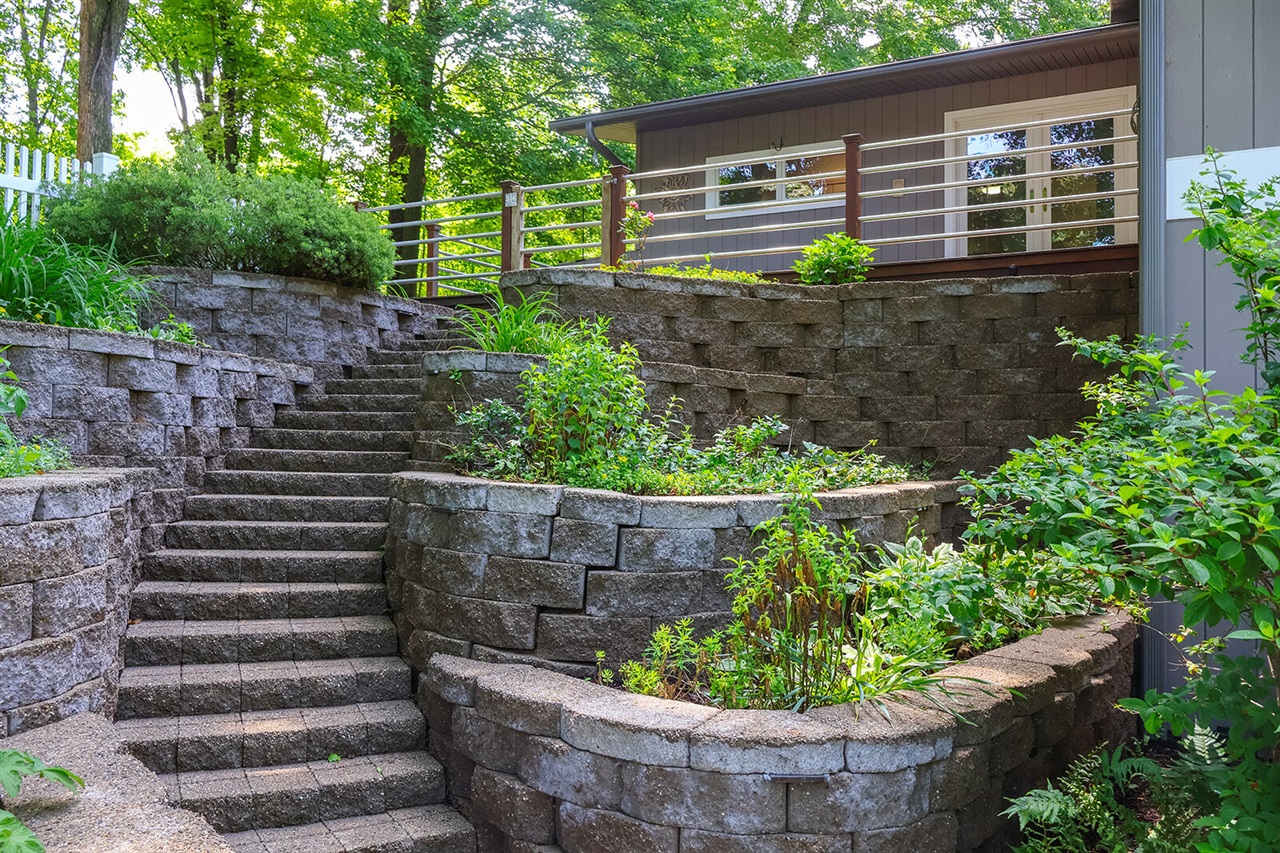 6697 Warren Woods Road Three Oaks, MI 49128 - Photo 5 of 99
